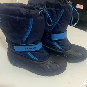Sorel unisex snow boots